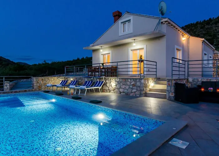 Villa M - Dubrovnik By Villas Guide